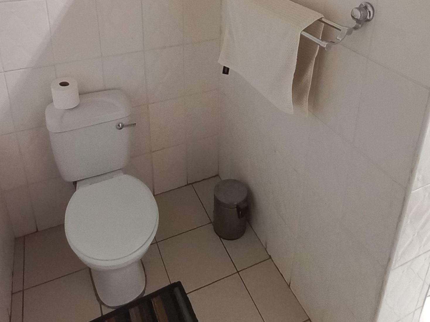 Ombinda Country Lodge Outjo Phòng bức ảnh