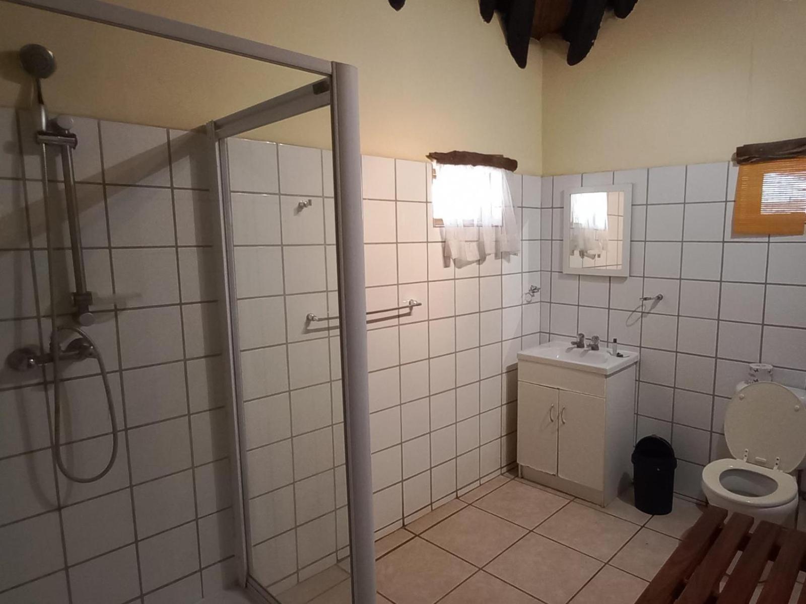 Ombinda Country Lodge Outjo Phòng bức ảnh