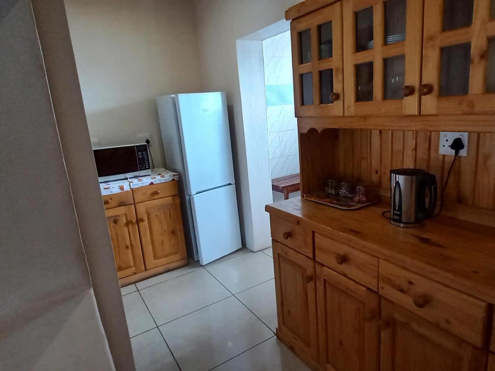 Ombinda Country Lodge Outjo Phòng bức ảnh